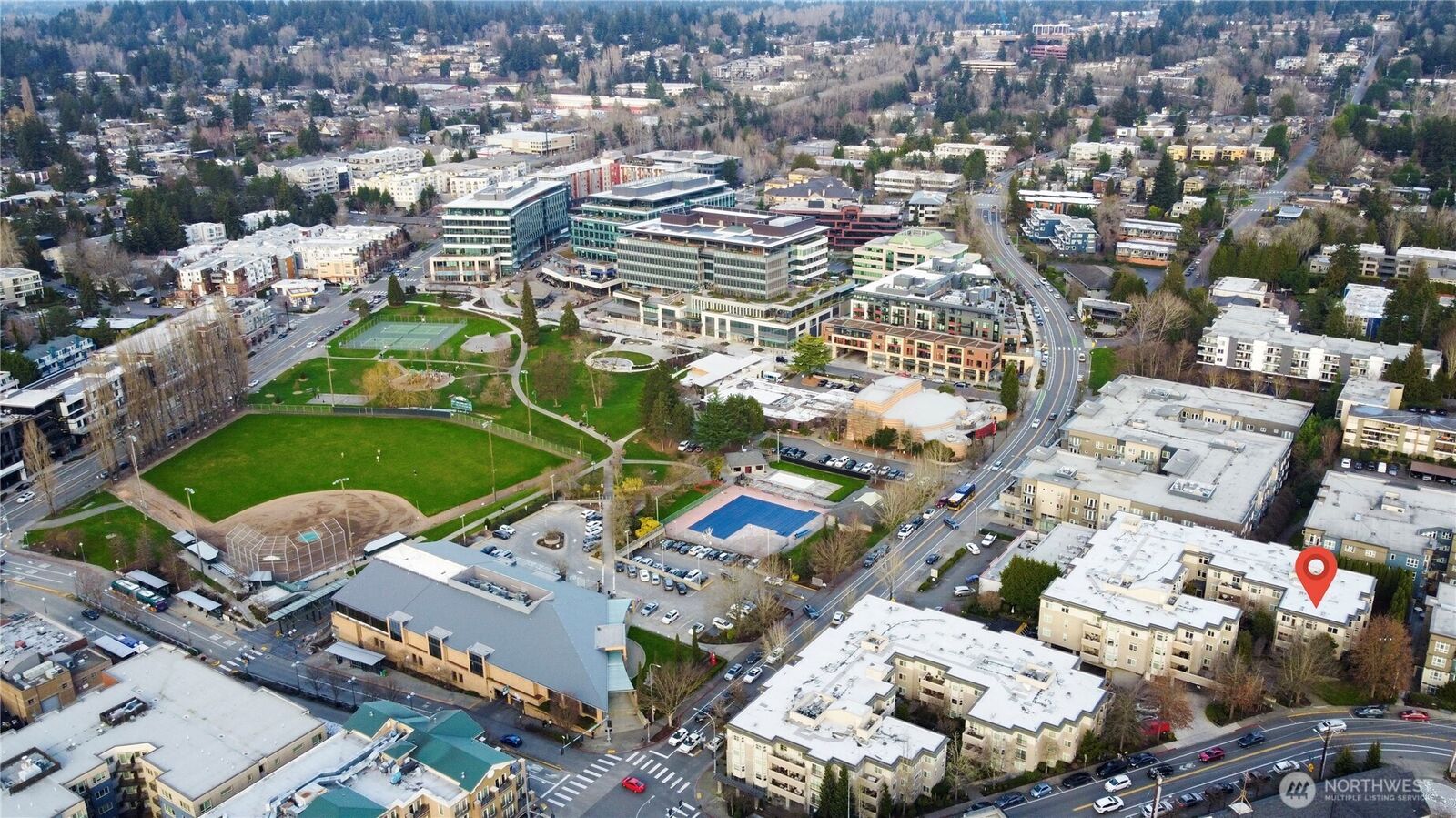 Property Photo:  122  State St S E315  WA 98033 