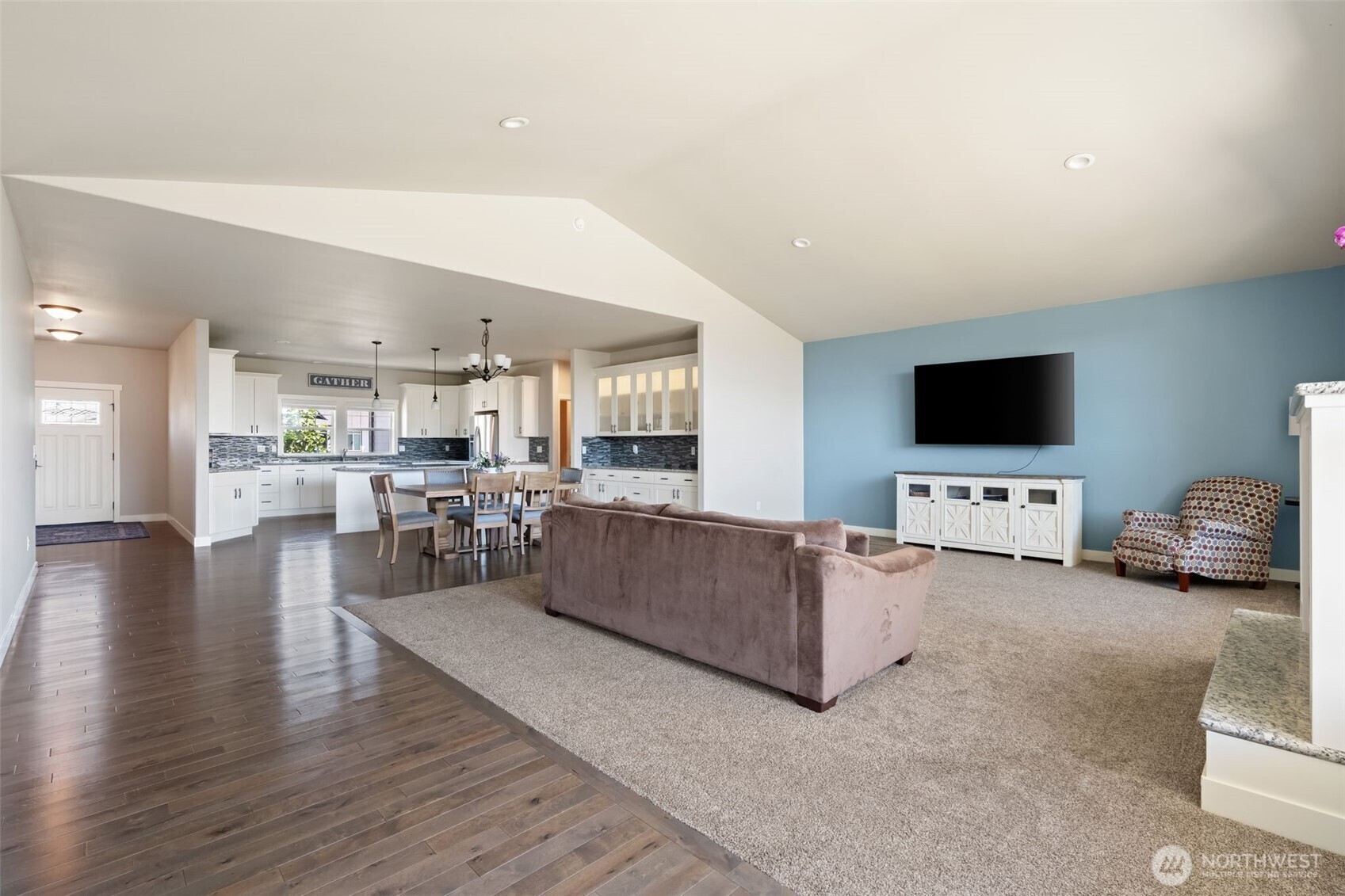 Property Photo:  8547  Horizon Lane SE  WA 98501 