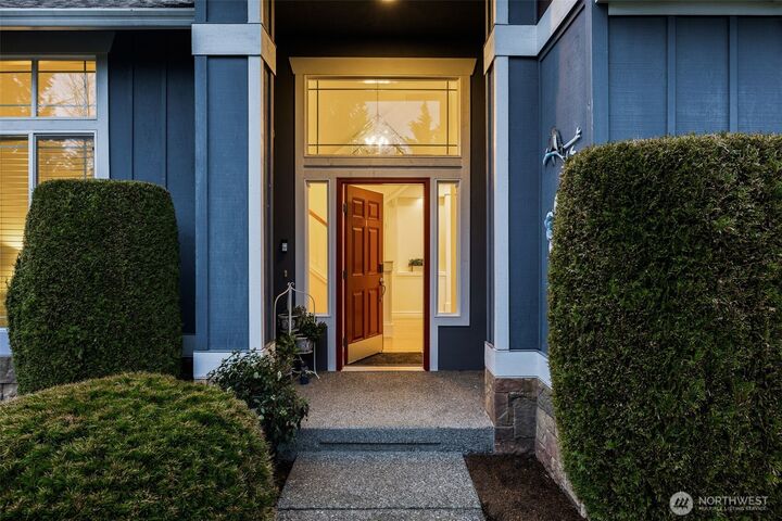 Property Photo: 216 247th Place NE WA 98074