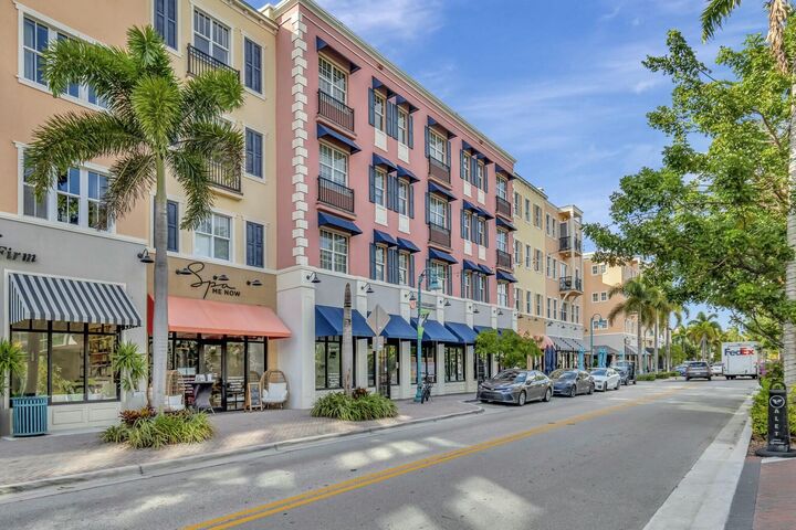 Property Photo: 200 NE 2nd Avenue 315 FL 33444