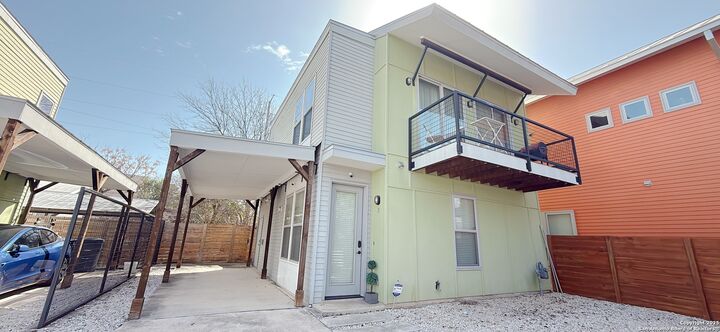 422 Hays  San Antonio TX 78202 photo