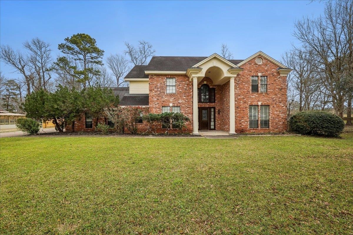 116 Country Club Dr  Beaumont TX 77705 photo