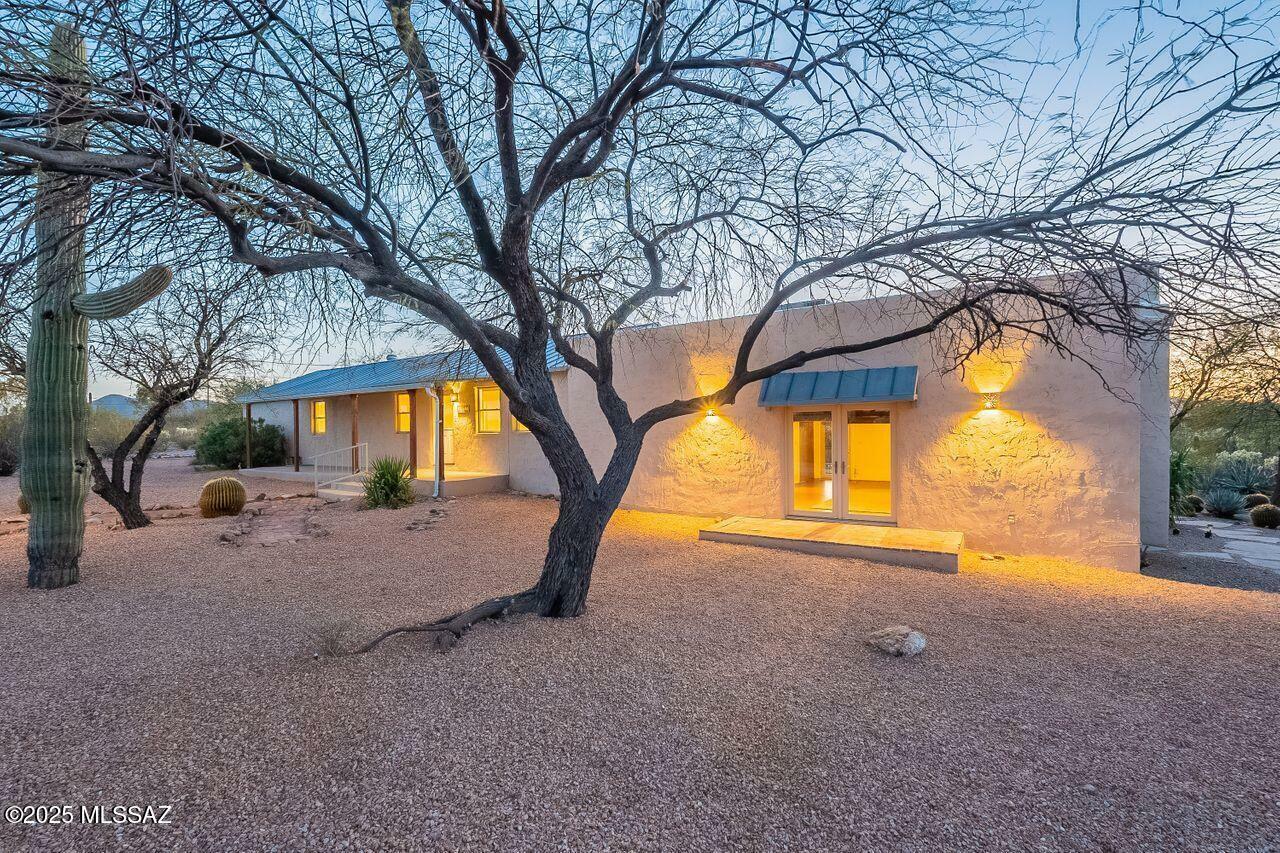 Property Photo:  3421 N Grannen Road  AZ 85745 