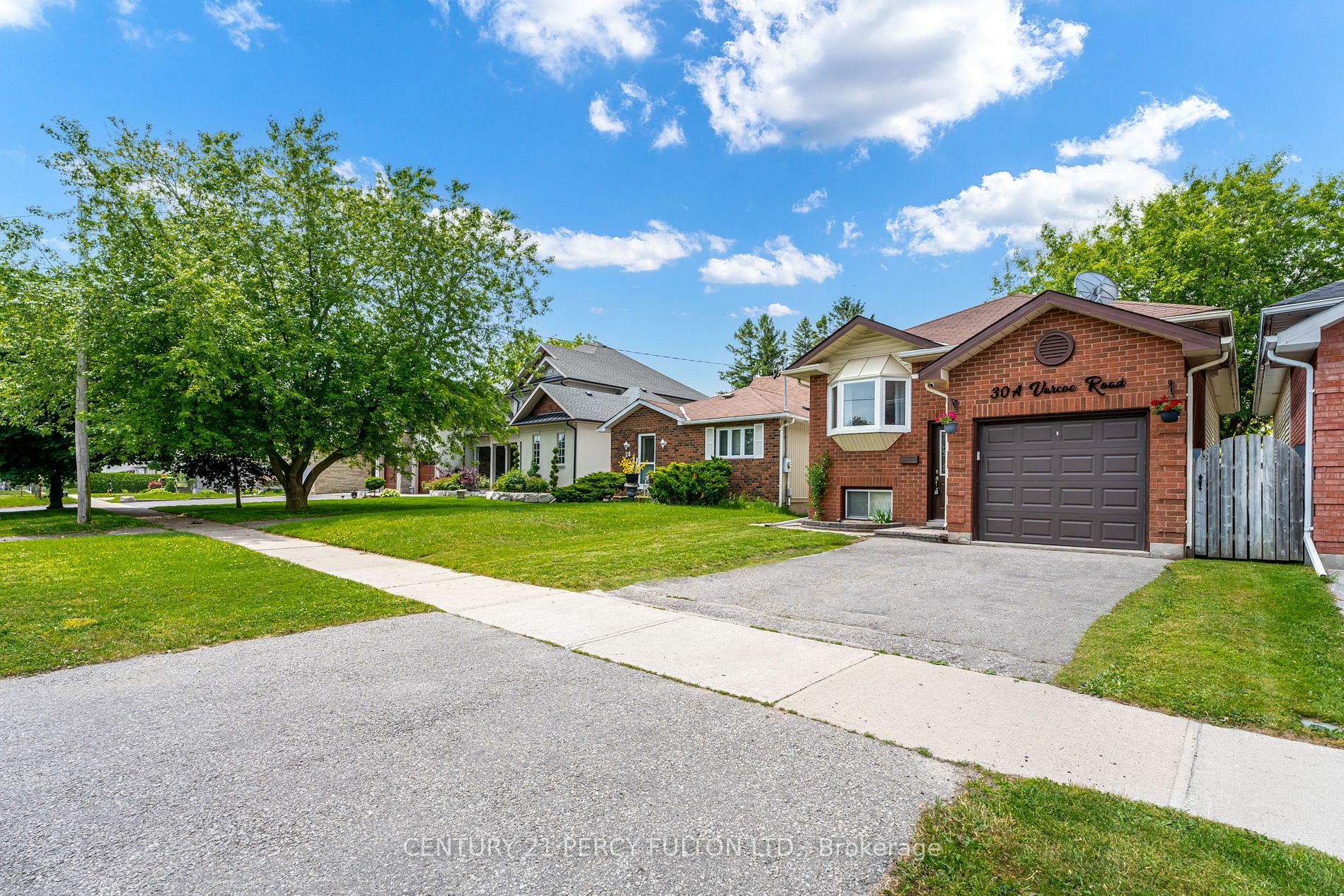 Property Photo:  30A Varcoe Rd  ON L1E 2T7 