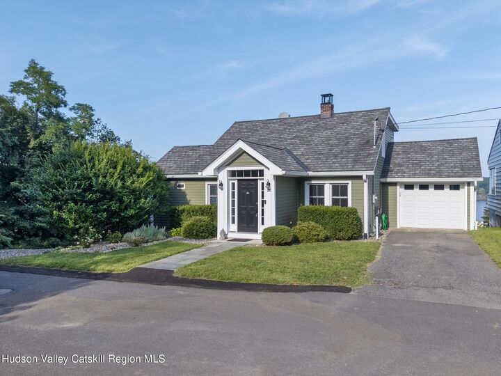 Property Photo:  209 Sackett  NY 12466 