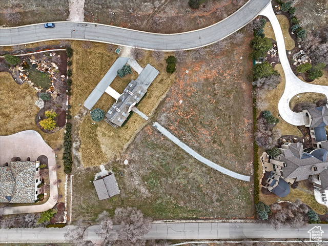 Property Photo: 2621 E Providence Ct UT 84121