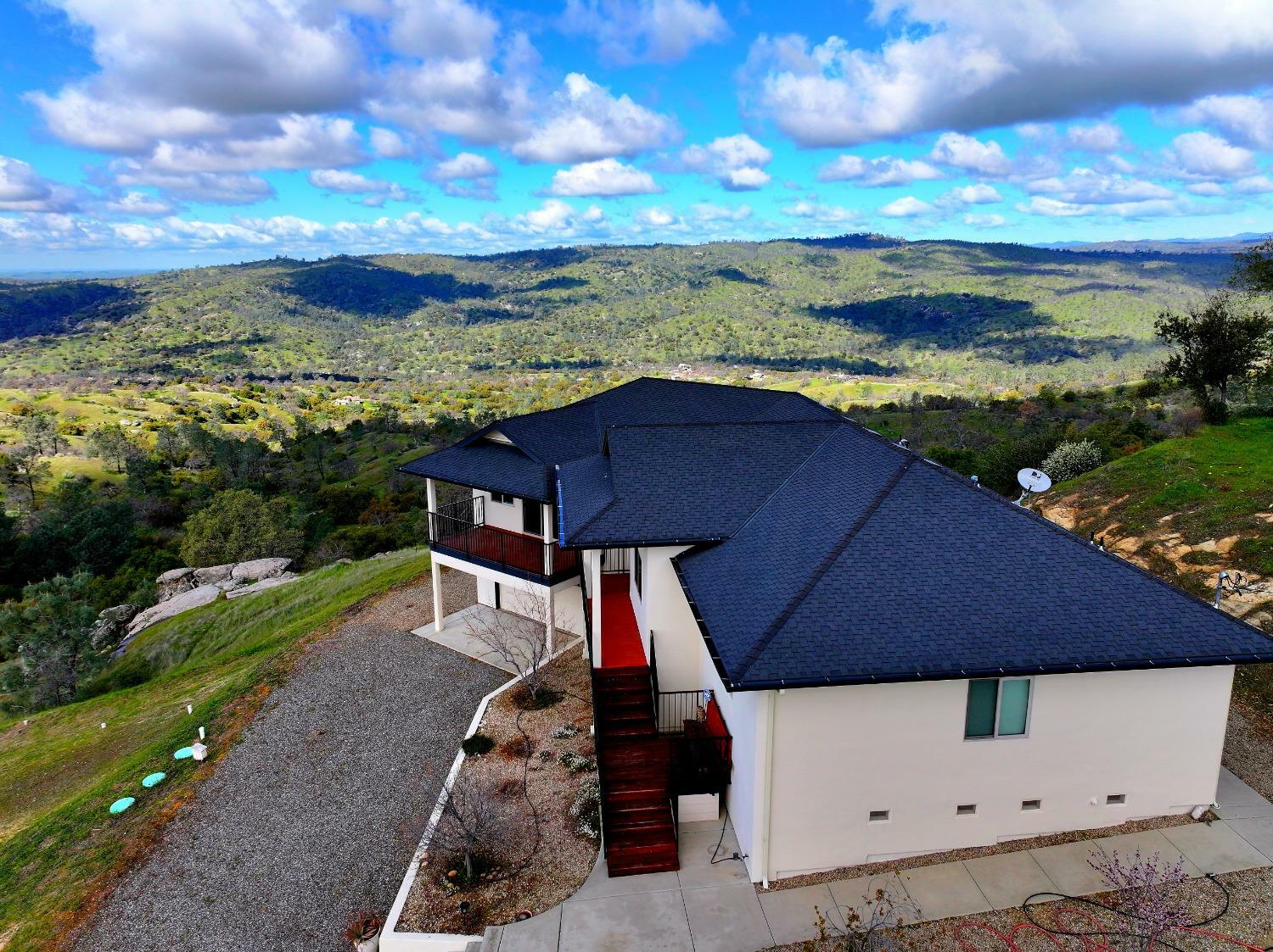 Property Photo:  41015 Lilley Mountain Drive  CA 93614 
