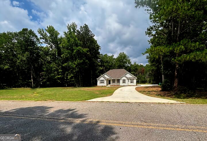 Property Photo:  150 Crystal Ridge Drive  GA 31061 