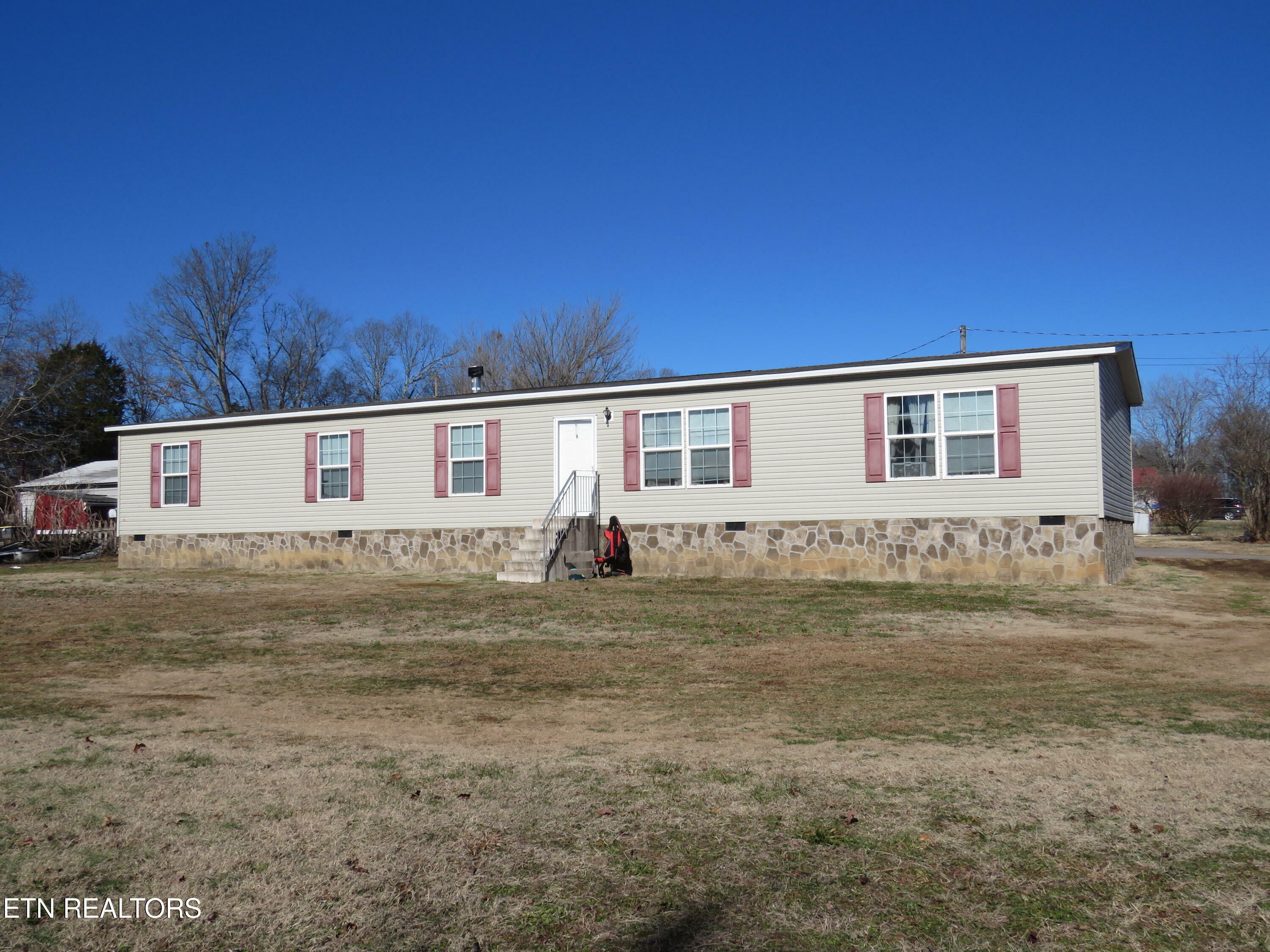 Property Photo: 115 Honeysuckle Rd TN 37774