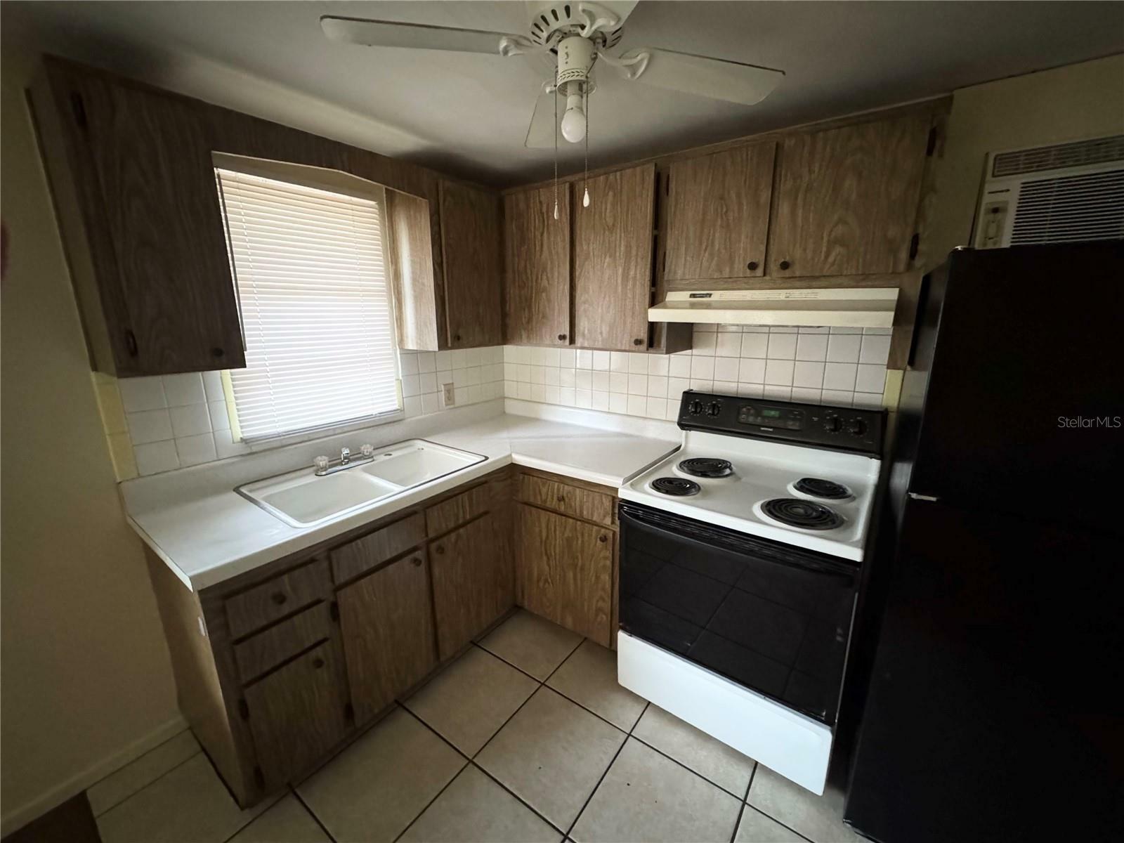 Property Photo:  4418 Hooper Street  FL 33542 