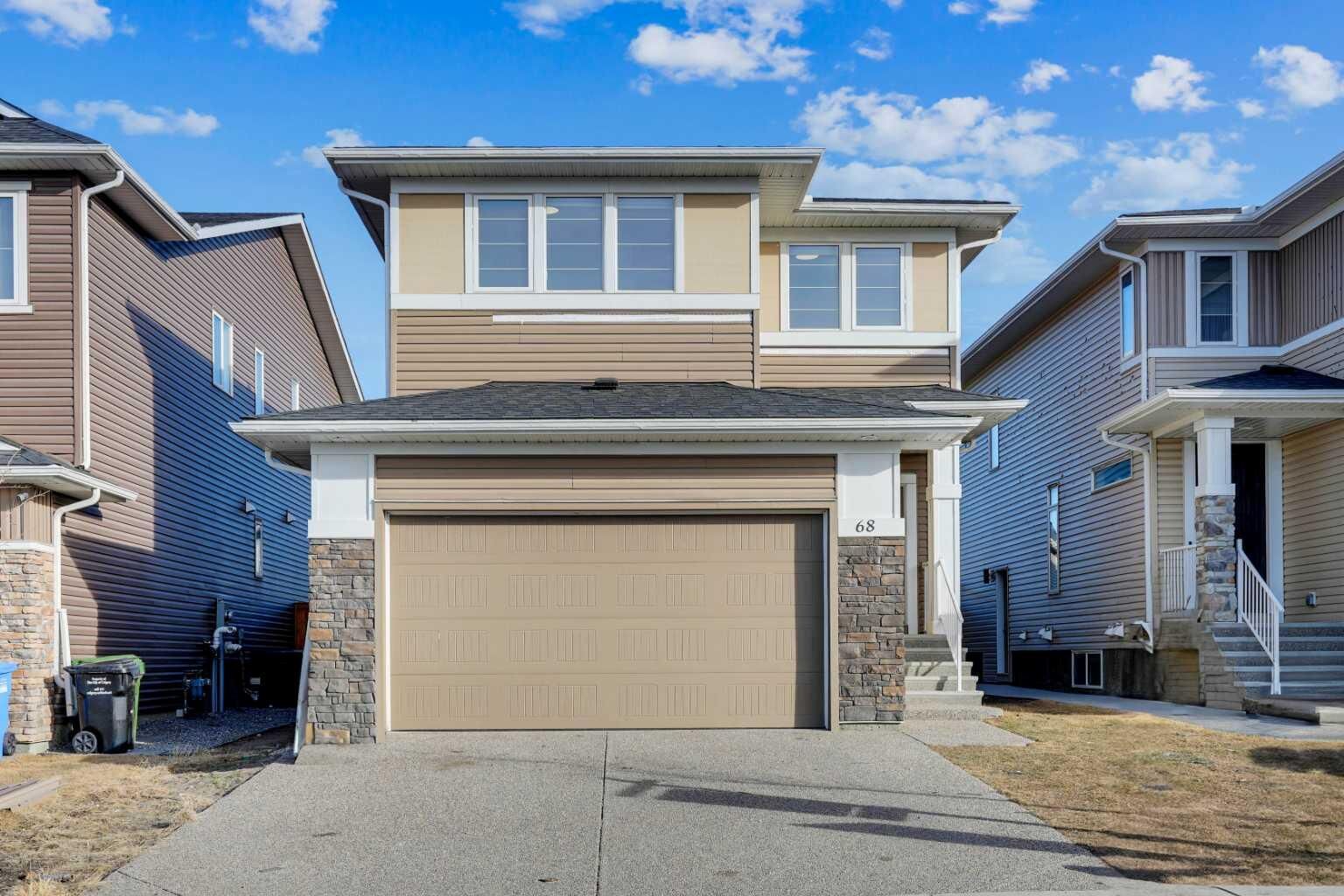 Property Photo:  68 Red Sky Gardens NE  AB T3N 1M9 
