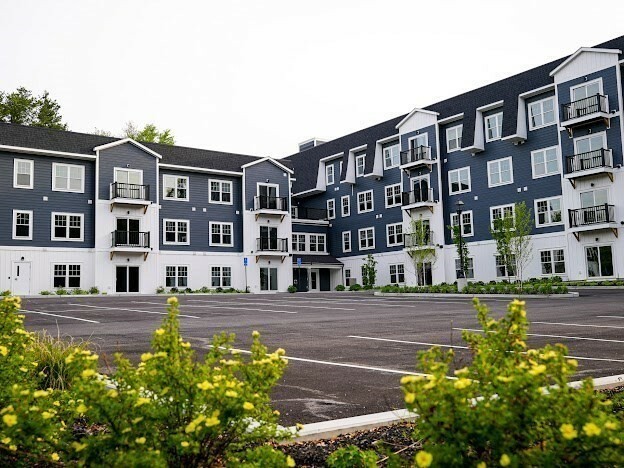 Property Photo: 485 Blue Hills Parkway 40 MA 02186