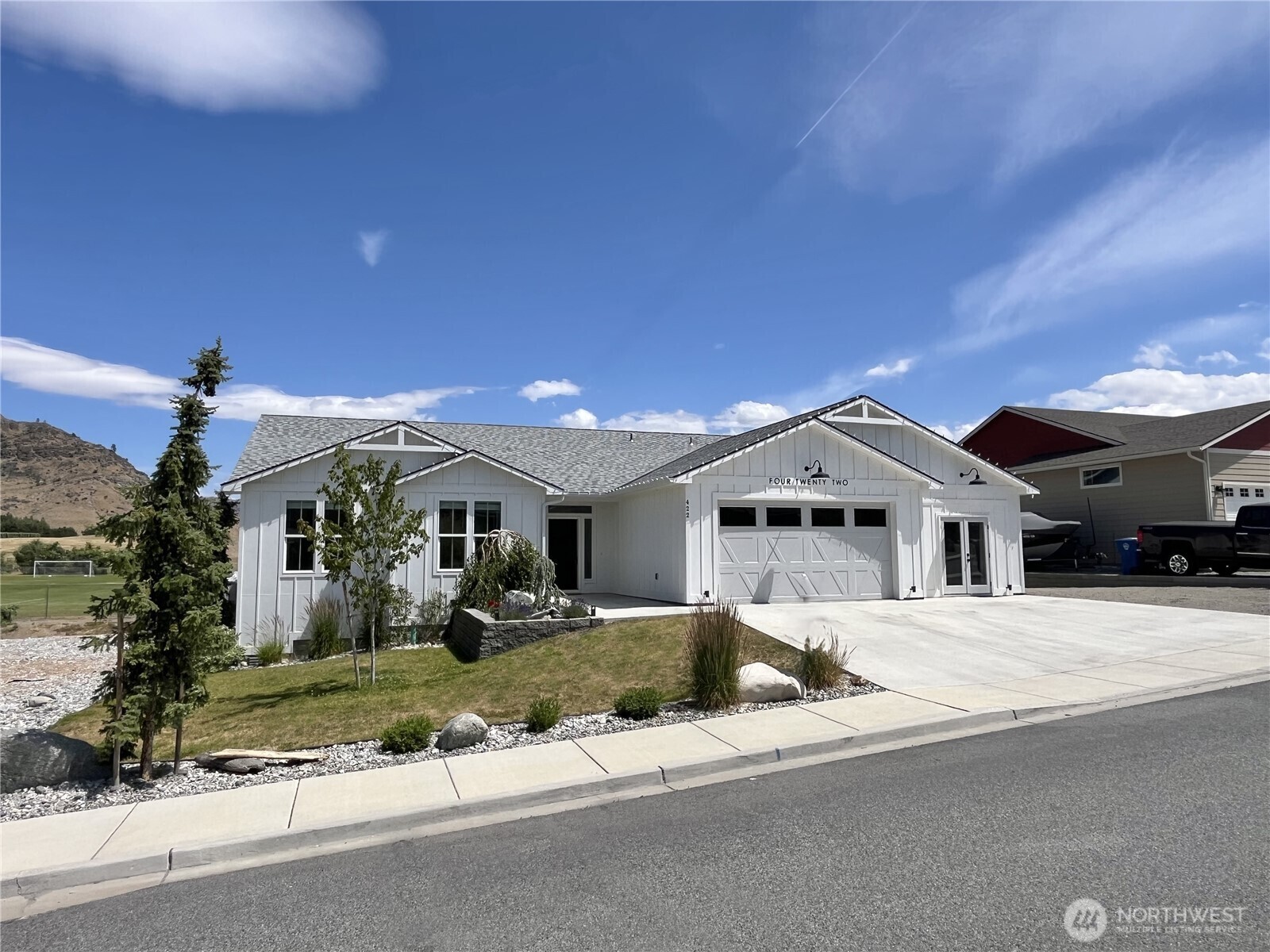 Property Photo:  422  Sunny Brooke Lane  WA 98816 