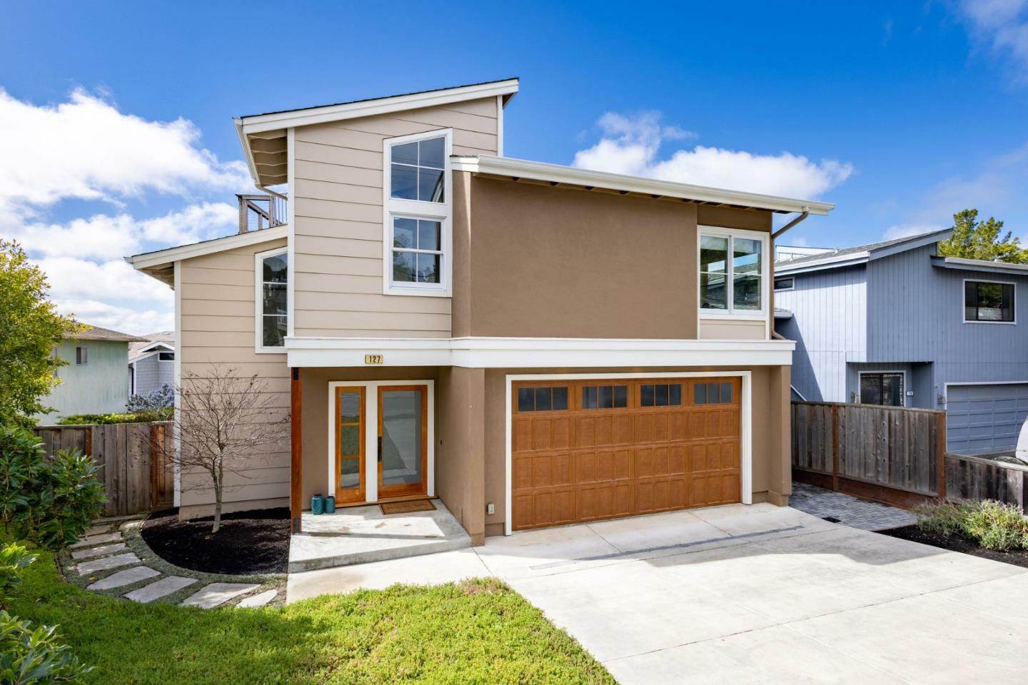Property Photo: 127 Madrona Avenue CA 94018