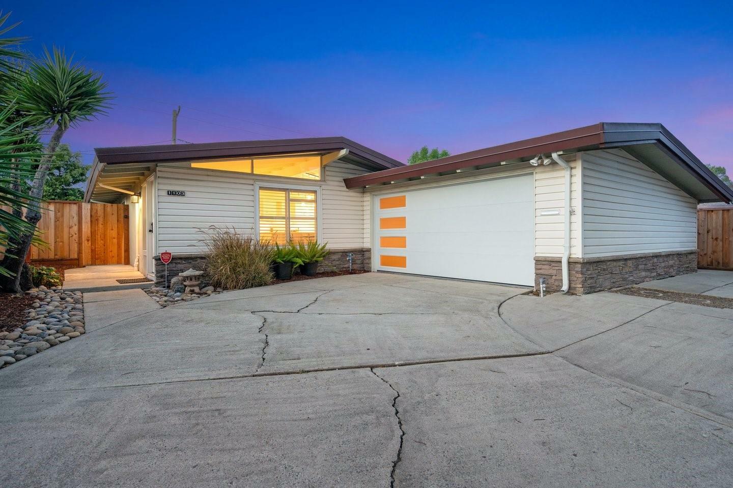 Property Photo: 1103 Prescott Avenue CA 94089