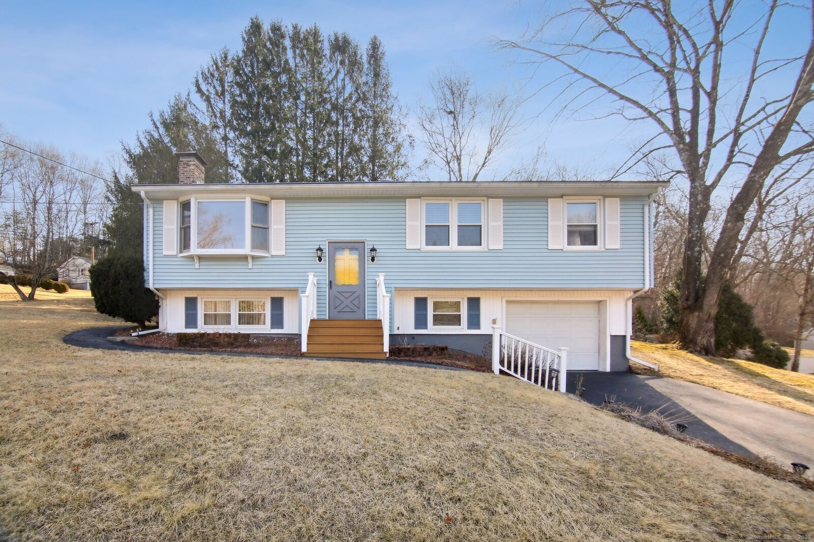 Property Photo:  37 Carey Lane  CT 06360 