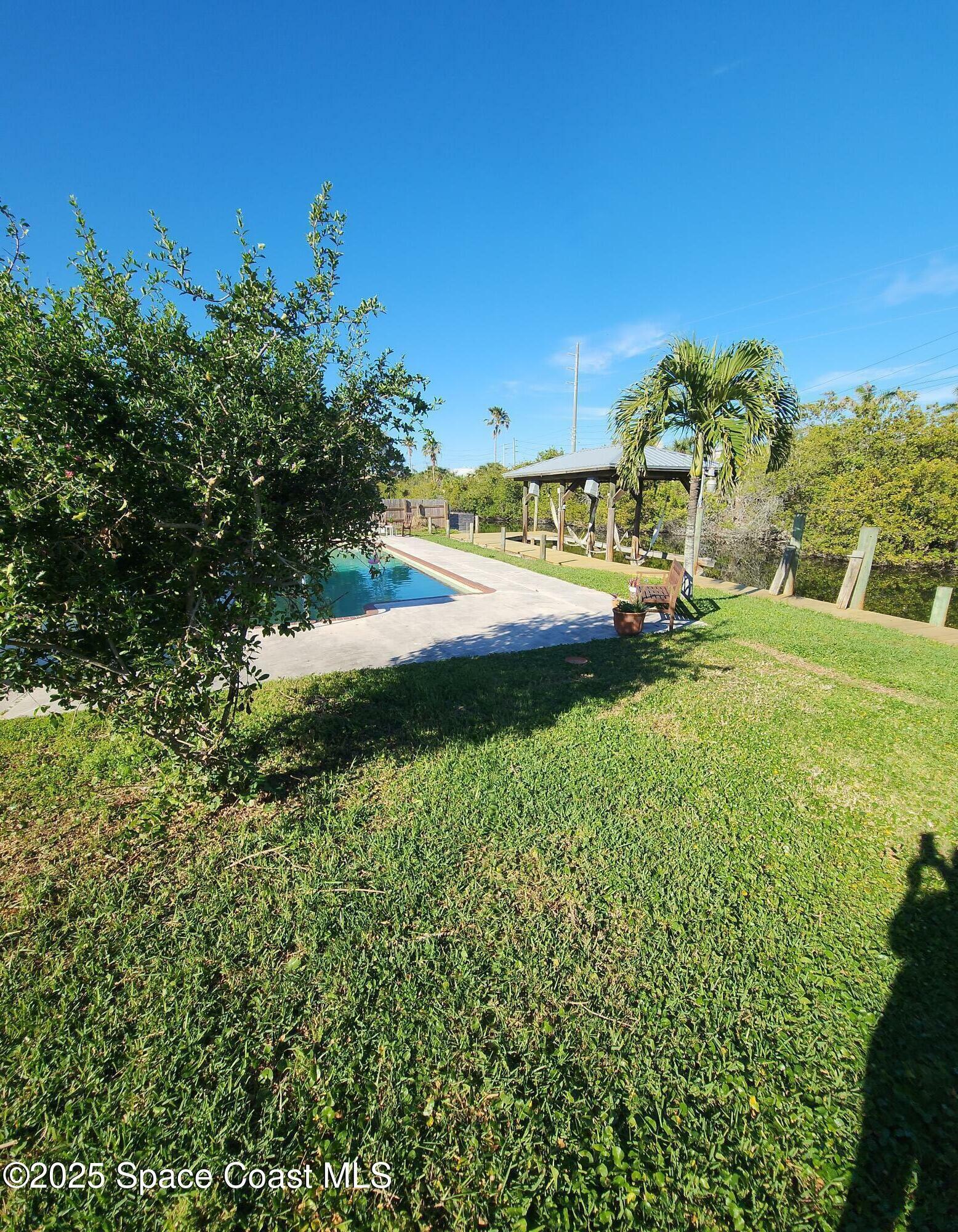 Property Photo:  112 Sunset Drive  FL 32931 