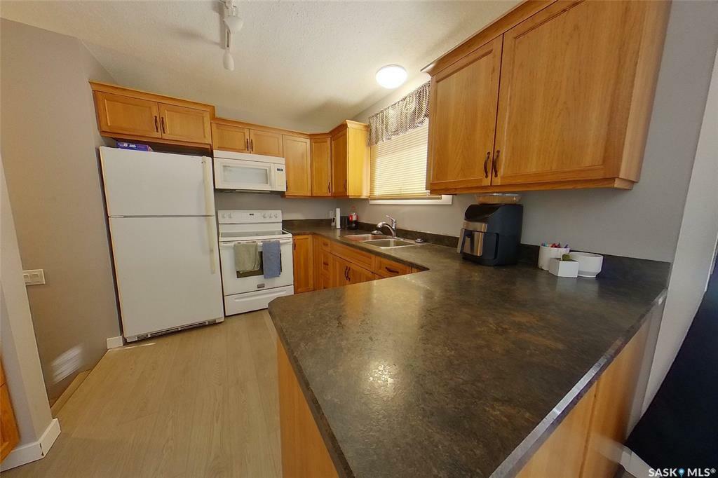 Photo de la propriété: 706 Golburn Crescent SK S0E 1T0