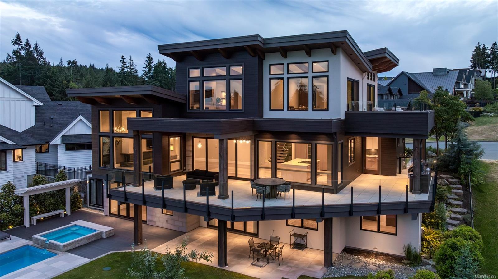 Property Photo: 2022 Pebble Dr BC V9B 0T4