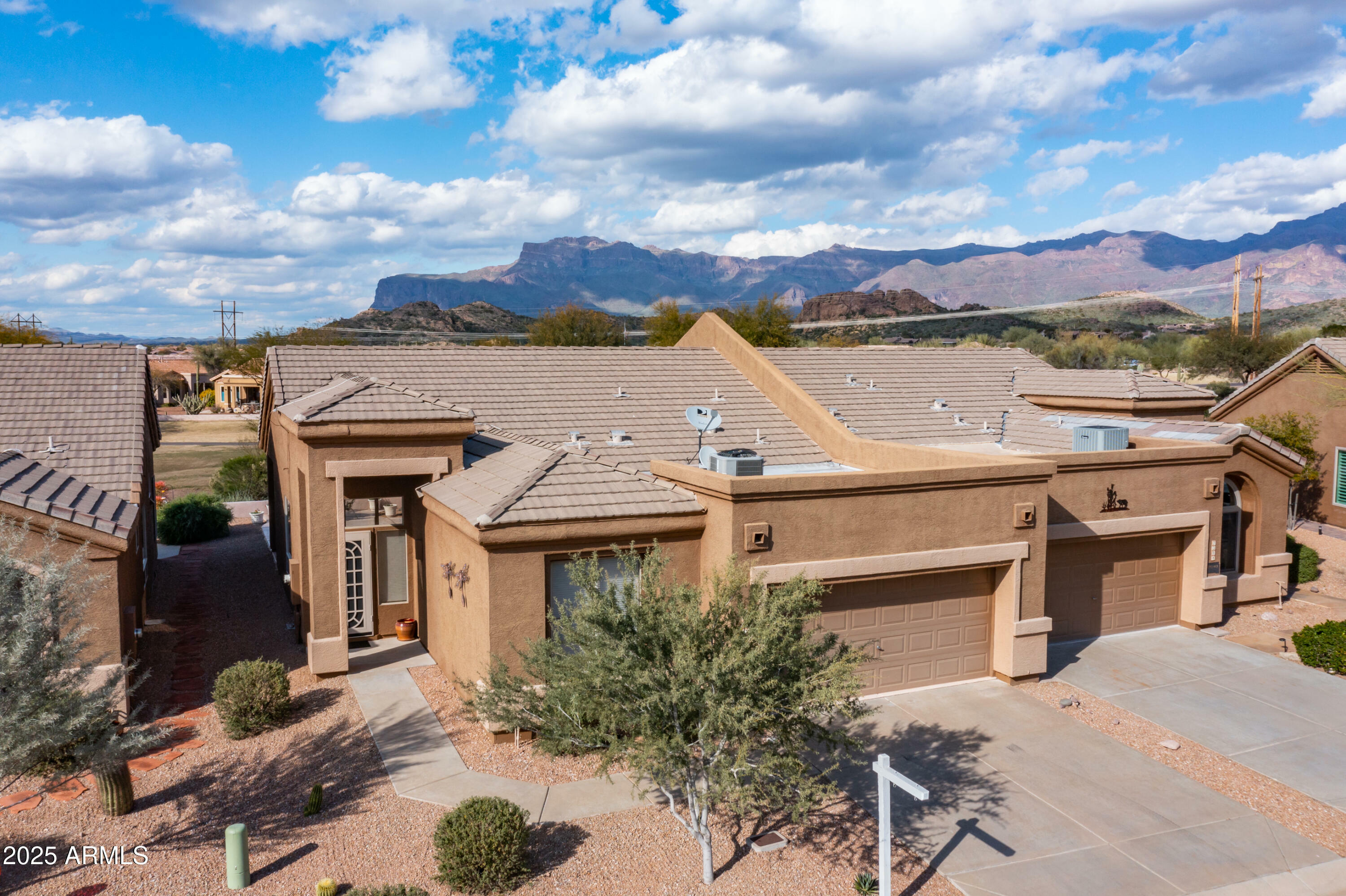 Property Photo:  7380 E Canyon Wren Drive  AZ 85118 