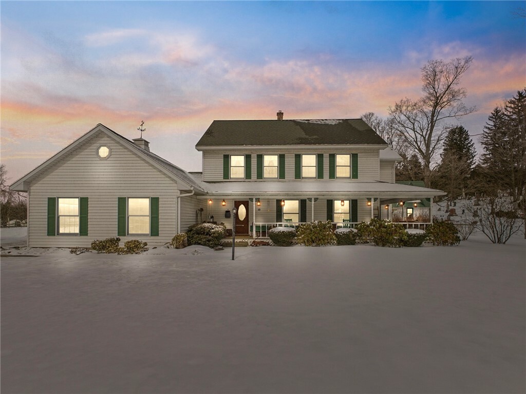 Property Photo:  10 Cemetery Lane  NY 13073 