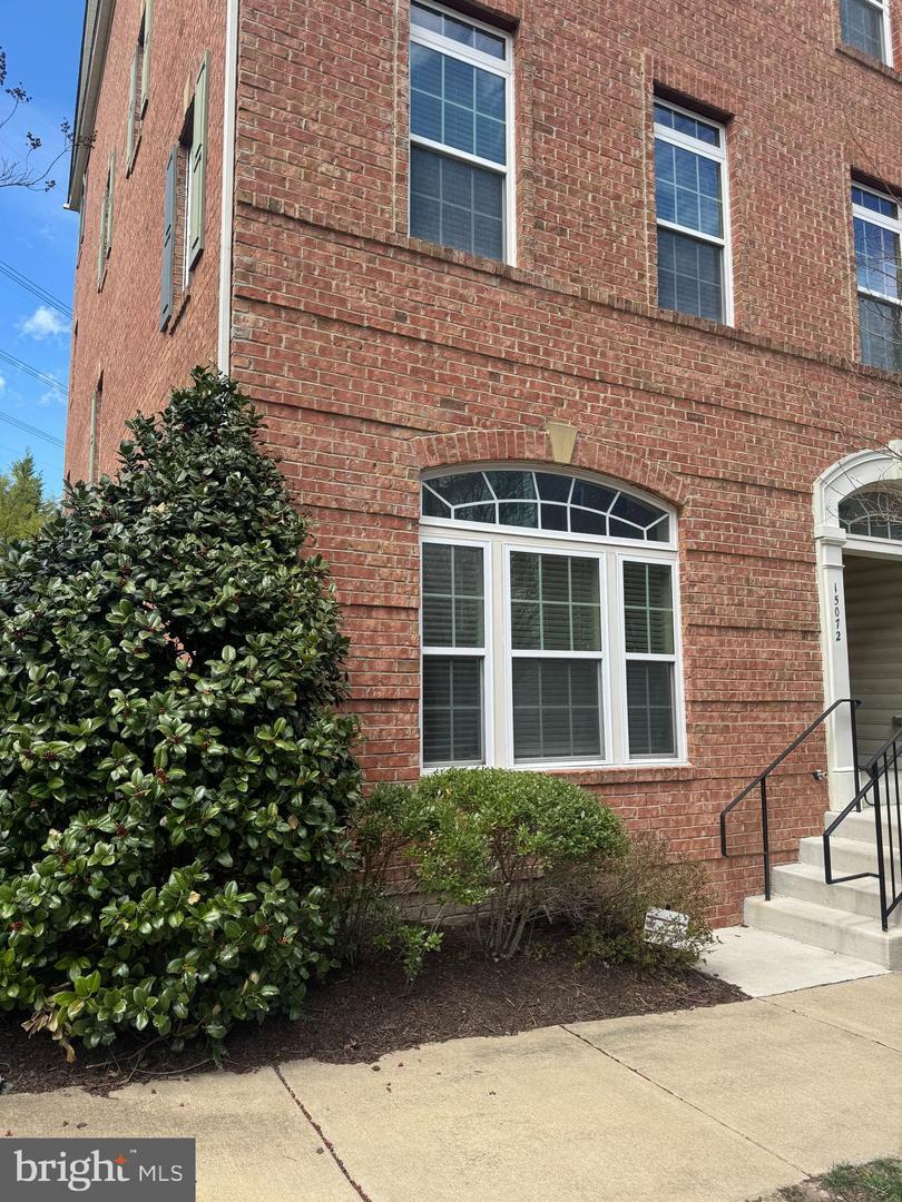15072 Leicestershire Street  Woodbridge VA 22191 photo