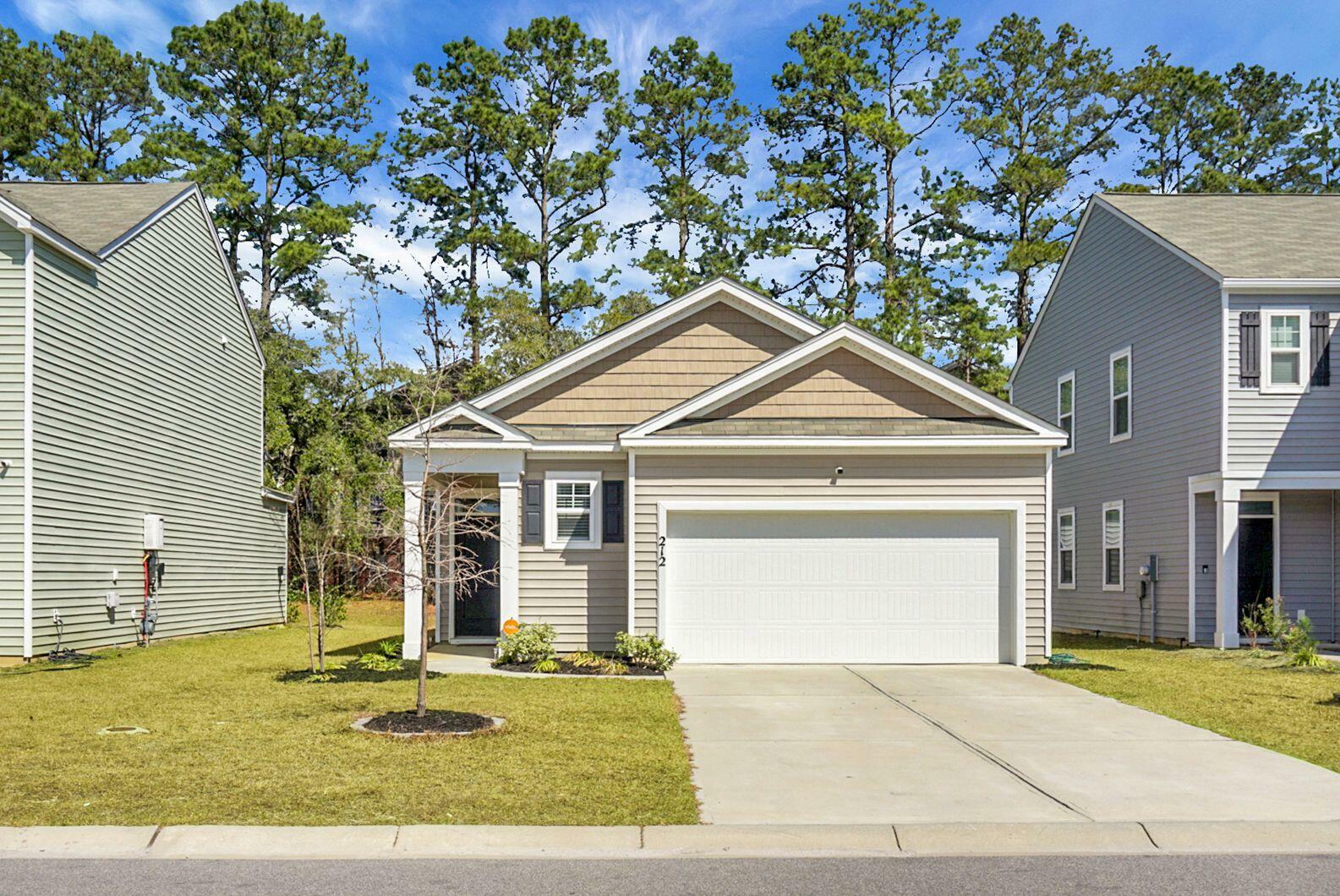 Property Photo: 212 Sweet Cherry Lane SC 29486