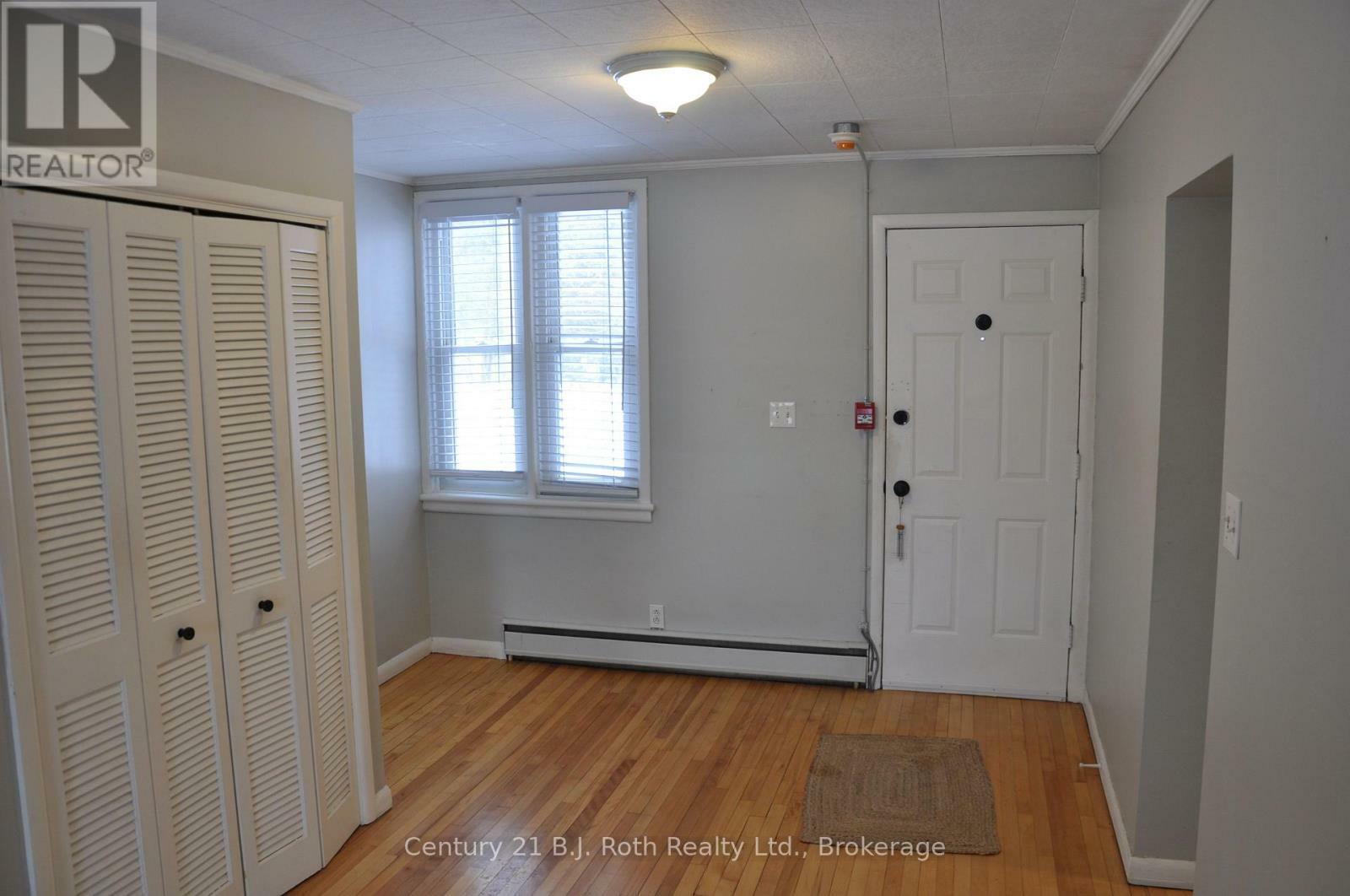 Property Photo:  147 Richard Street Unit 5  ON P1L 1J3 