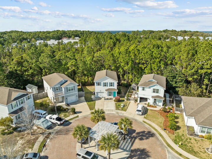 Property Photo:  126 Topsail Drive  FL 32459 
