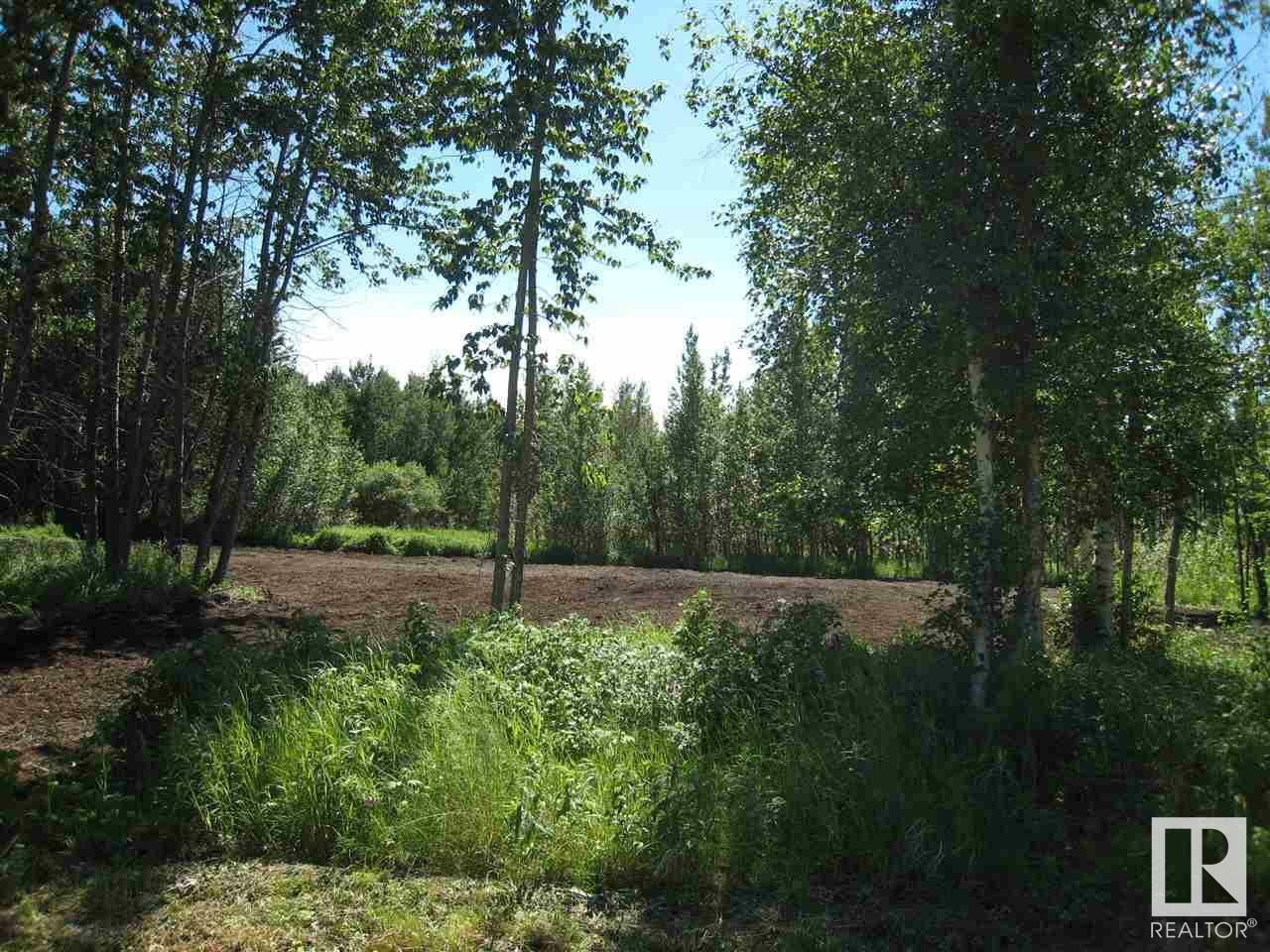 Property Photo:  2 59229 RR 265  AB T7P 2N4 