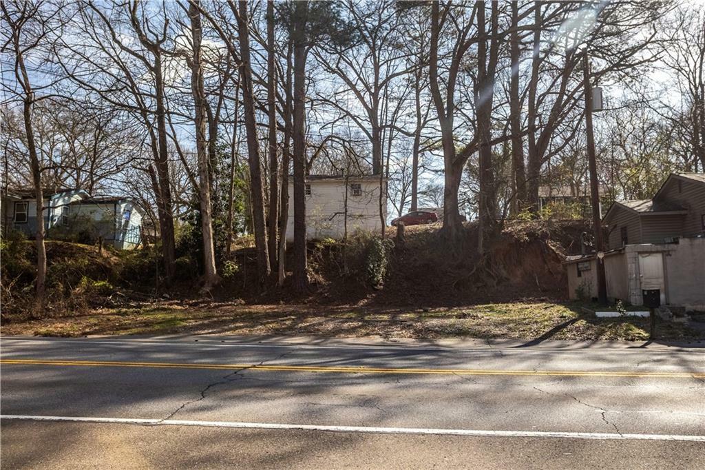 Property Photo:  560 Waleska Road  GA 30114 