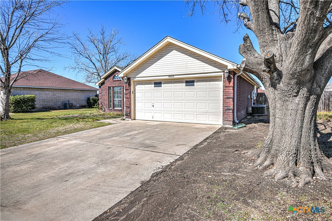 Property Photo:  4909 Velma Drive  TX 76542 