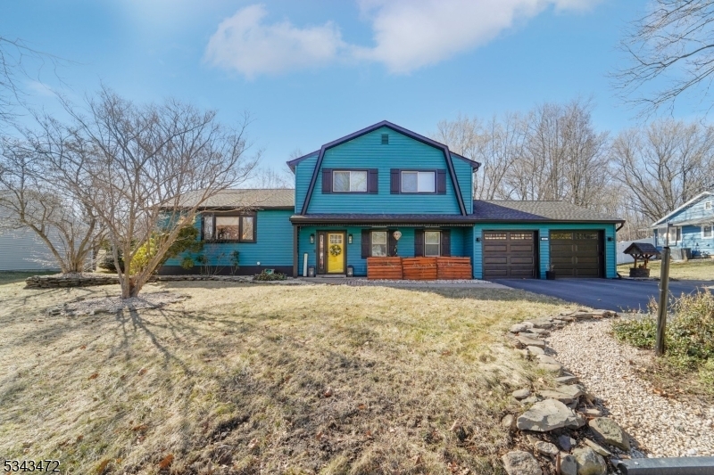 41 Pudding Stone Way  Lopatcong Twp. NJ 08865 photo