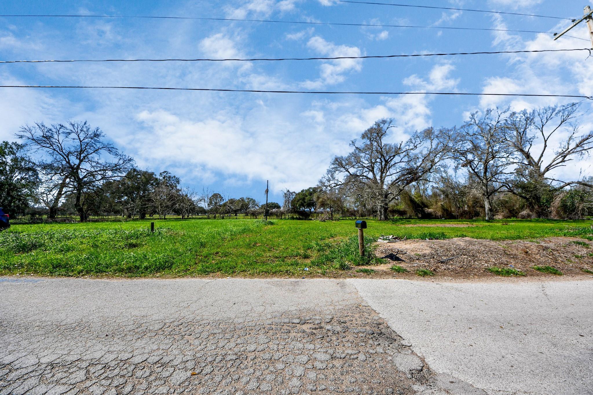Property Photo:  427 W A Street  TX 77434 