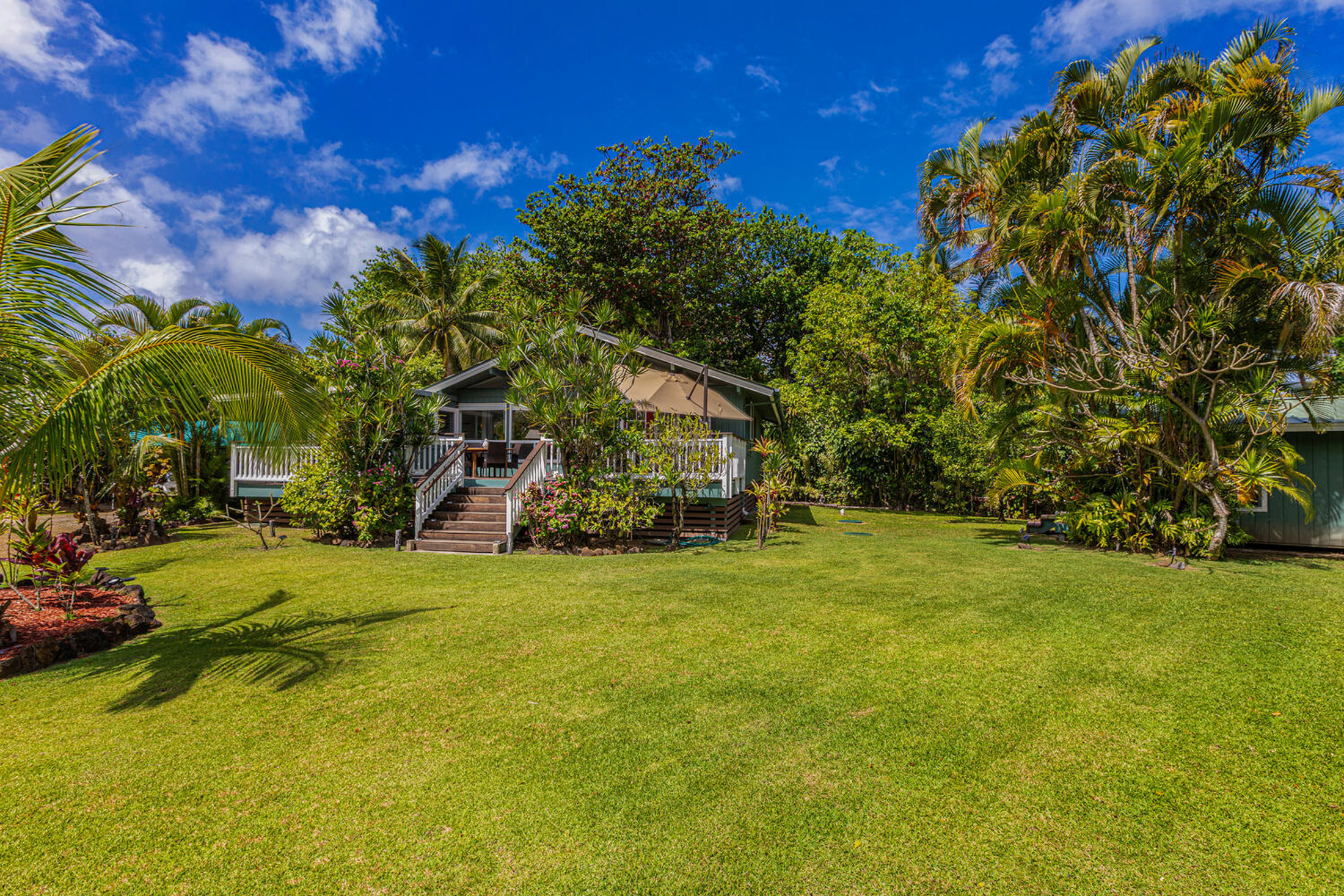 Property Photo: 5-7330 Kuhio Hwy B HI 96714