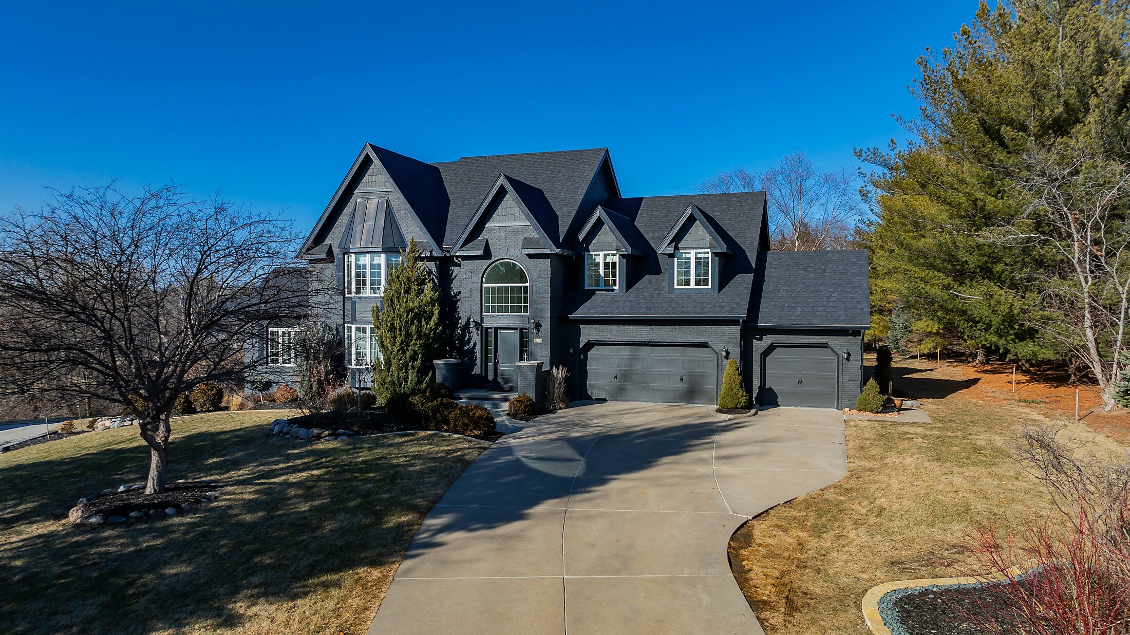 Property Photo: 4205 Quail Court IA 50265
