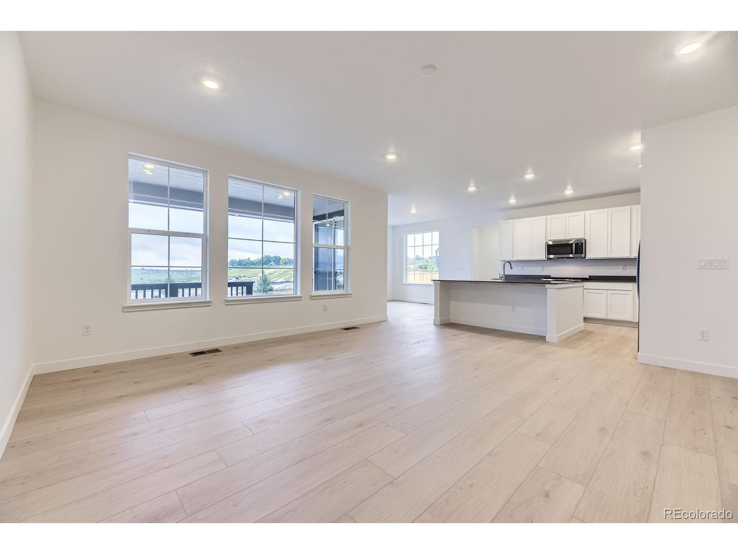 Property Photo: 7440 S Yank Ct CO 80127