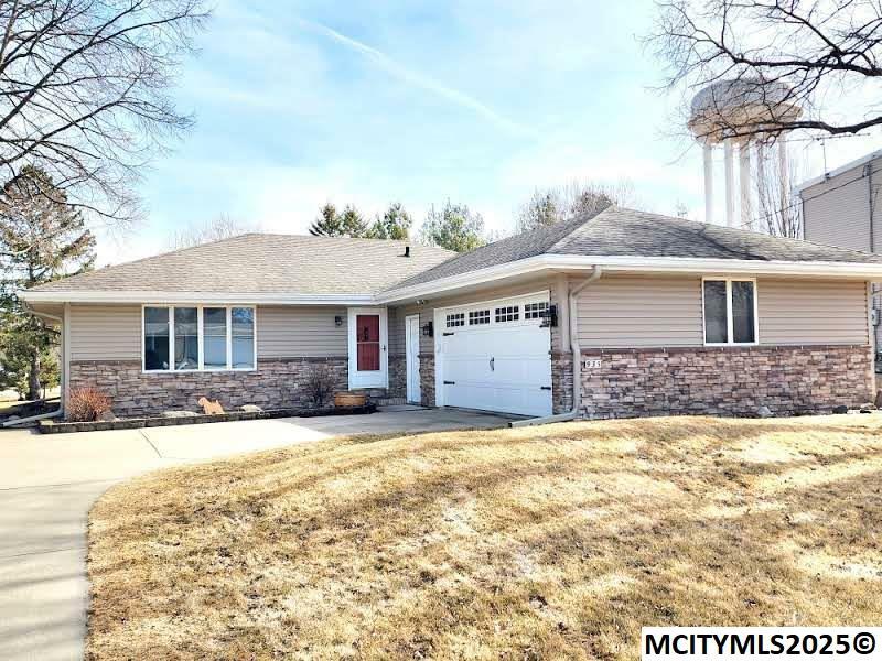 Property Photo: 935 S Rhode Island IA 50401