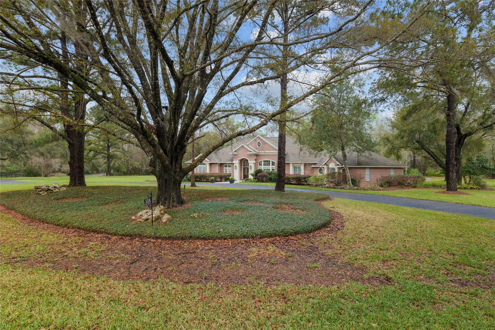 Property Photo:  114 NW 116th Way  FL 32607 