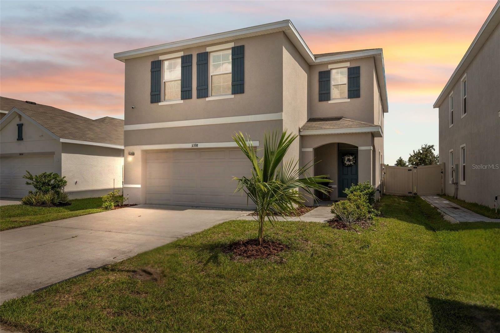 Property Photo:  31398 Penny Surf Loop  FL 33545 