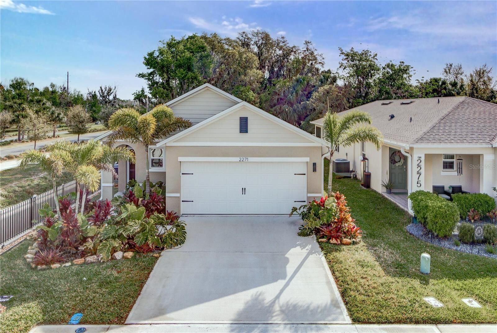 Property Photo: 2271 Delhi Place FL 32771