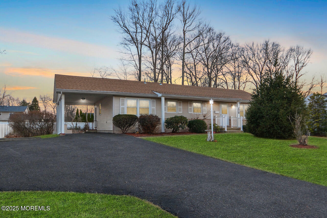 52 Tarrytown Road  Manalapan NJ 07726 photo