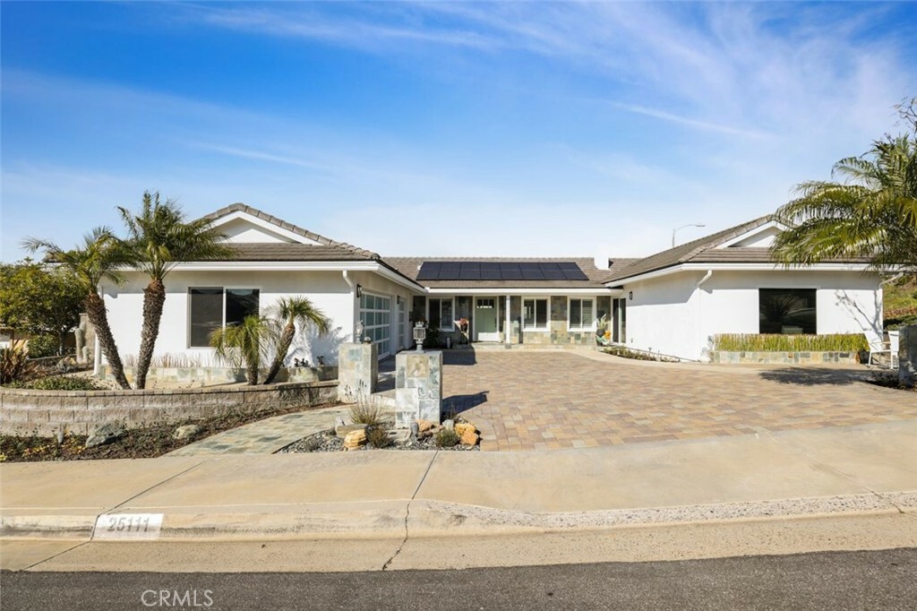 Property Photo:  25111 Nueva Vista Drive  CA 92677 