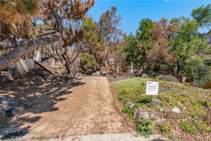 Property Photo:  3355 Rubio Canyon Road  CA 91001 