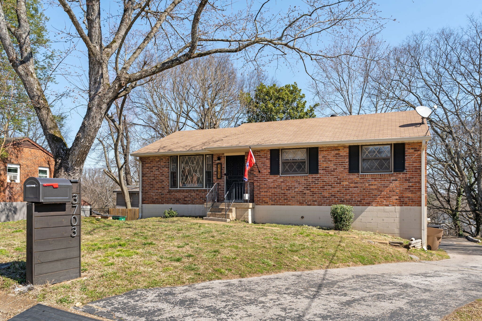 Property Photo:  3703 Valley Ridge Dr  TN 37211 