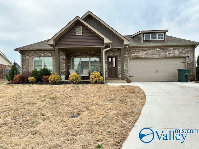 Property Photo: 26127 Valley Ridge Road NW AL 35756