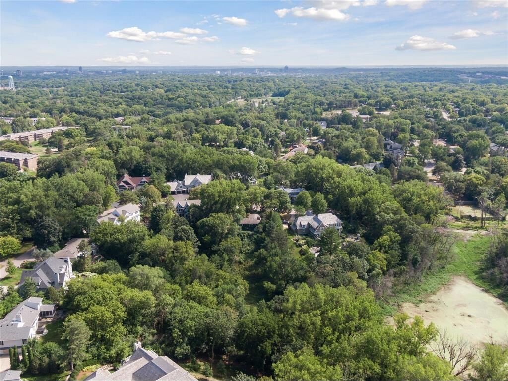 Property Photo:  5124 Skyline Drive  MN 55436 