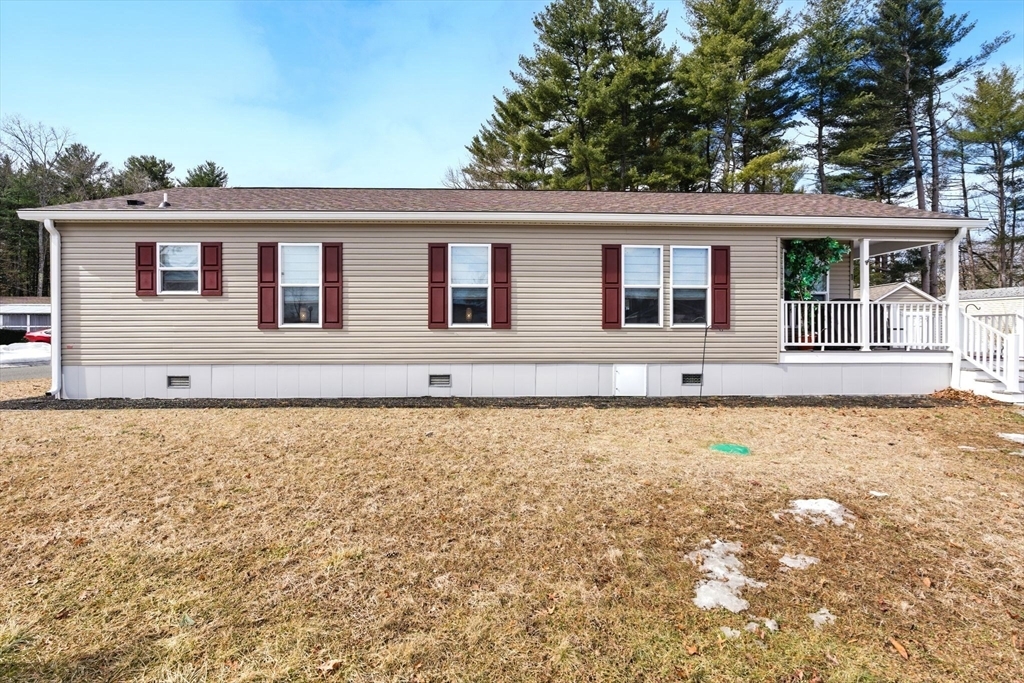 Property Photo: 1 Johns Dr MA 01085