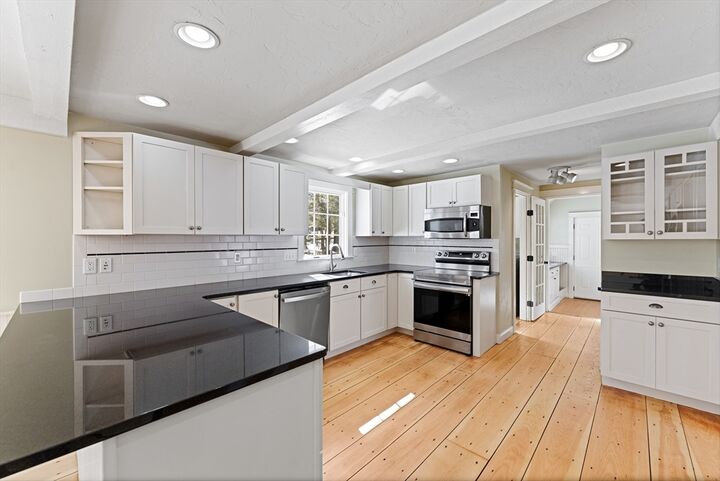 Property Photo:  125 West Bare Hill Road  MA 01451 