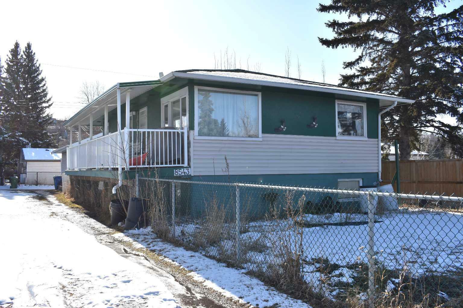 Property Photo:  8543 Bowness Road NW  AB T3B 0H8 